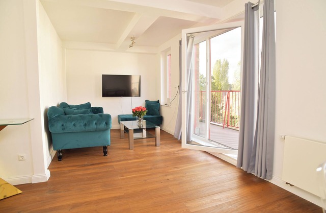 Victoria Boardinghouse