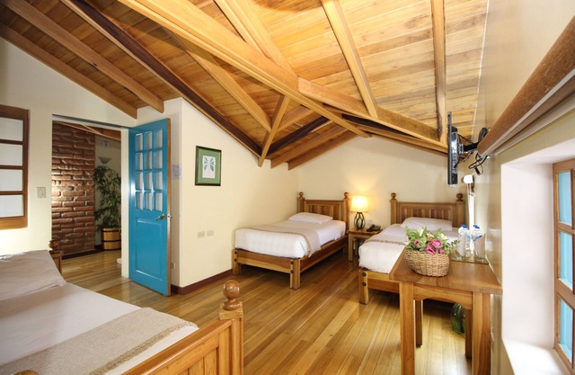 Vieja Cuba Hotel