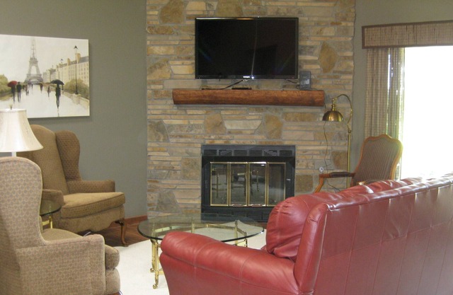 View, 2 Bedroom 2 Bath Condo On Golf Course