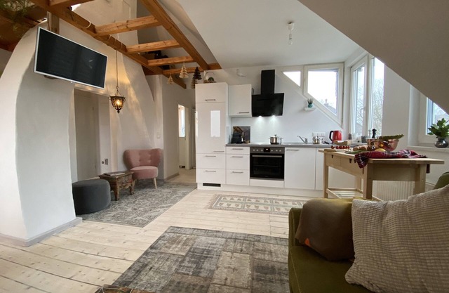View of the Ruhr area - lovingly furnished top floor apartment
