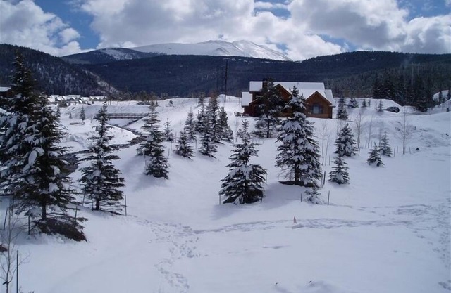 Views and Entrance Along French Creek One Bedroom Condo