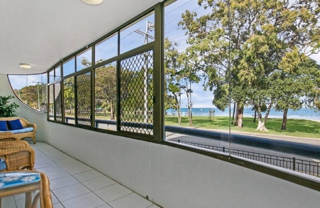 Views, Pool, Air-Conditioning