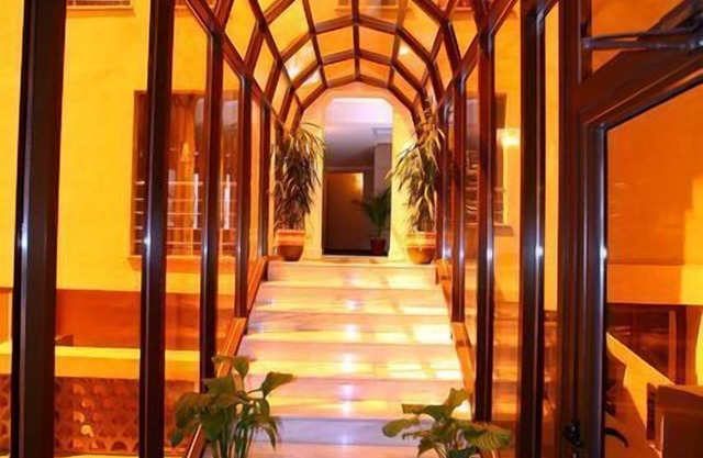 Vigo Hotel
