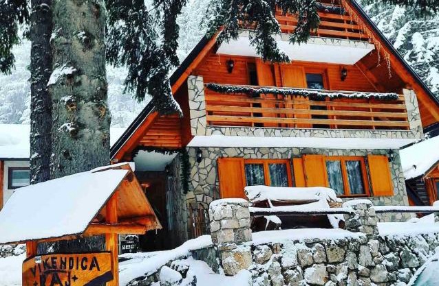 Vikendica RAJ