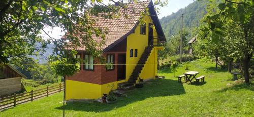 Vikendica Studenac