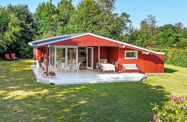"Viktoria" - 500m from the sea by Interhome
