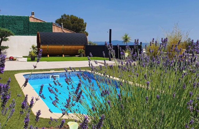 Villa 'La Pépite D'amour' with Private Pool, Wi-Fi and Air Conditioning