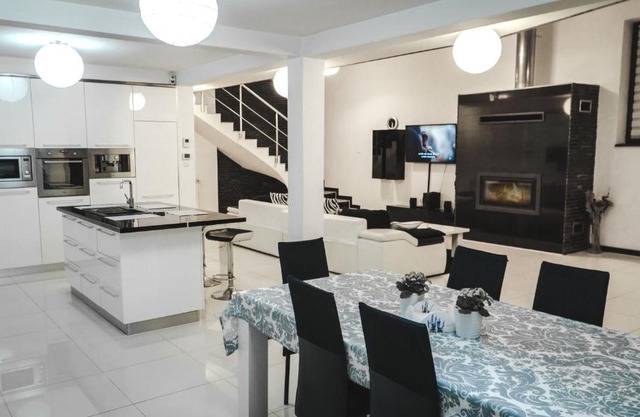 Vila Carolina Apulum