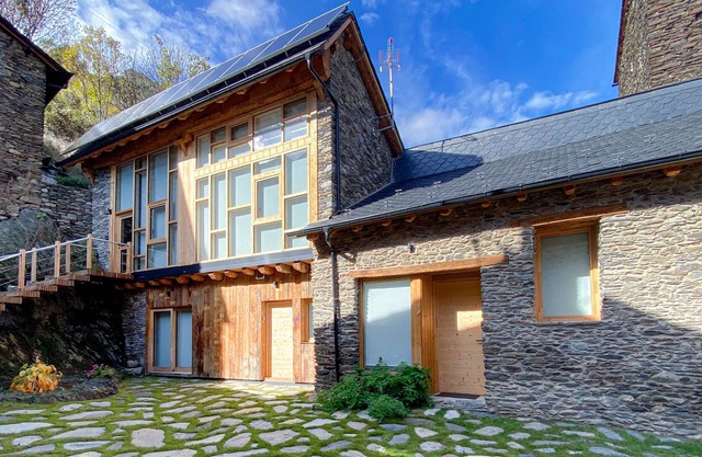 VILA CLOSA RESORT- PALLER