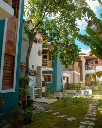 Vila das Andorinhas - Chalé em condomínio com piscina