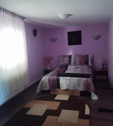 Vila la 4 Turturici
