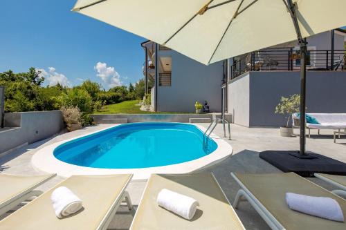 Vila Lux 1