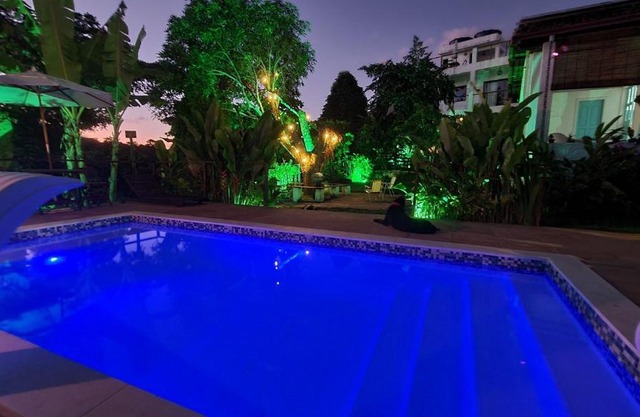 Vila Pitangueira - Flat Céu - No centro de Serra Grande com Piscina, Jacuzzi, Internet Veloz
