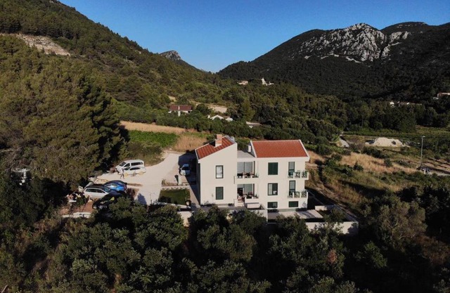 Vila Skrivena