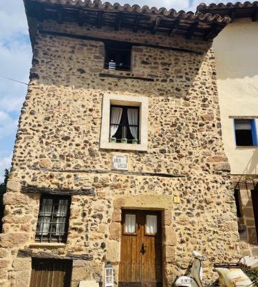 ViLA VELLA 1