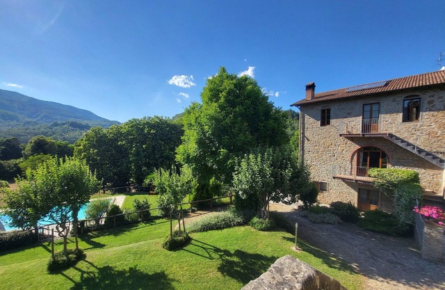 Villa with private pool, terrace and garden, WIFI!