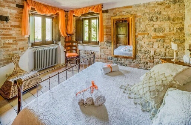 Villa with pool in the National Park, 6 bedrooms, 16 people, 7 bathrooms