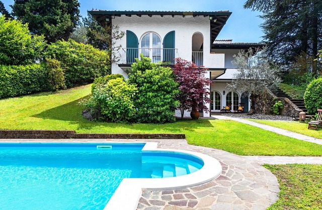 Villa Stefanie, with private pool and breathtaking views