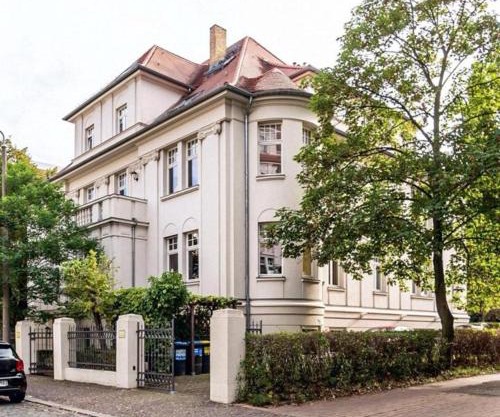 Villa 18 Boutique Apartment mit Gartenblick kostenfreies Parken Zoo und Zentrum fußläufig