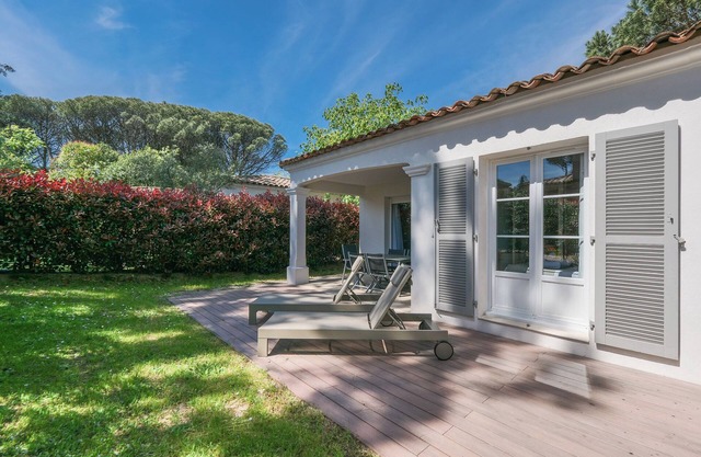 Villa 2 bd renovated beach 150m and close to St-Tropez