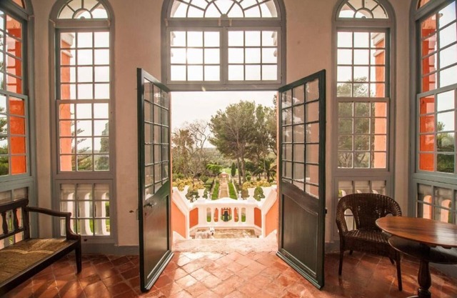Villa (3 Adults) .