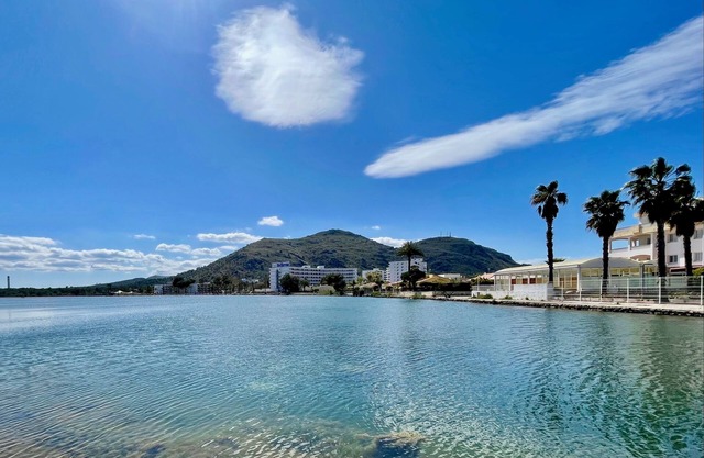 Villa 300 meters from the beach
