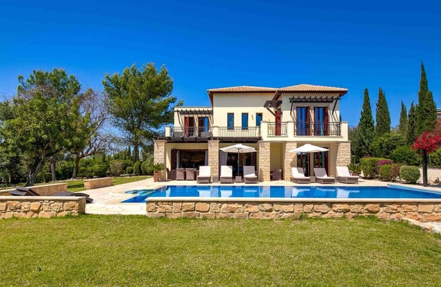 Villa 327 Galinios - Five Bedroom Villa, Sleeps 8