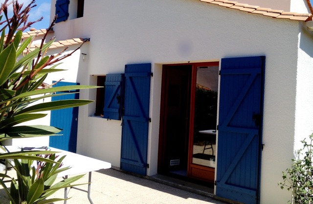 Villa 5 people, residence with pool and tennis, 350 m from the beach, 2 bikes