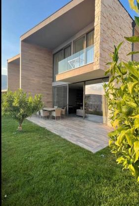 Villa 58