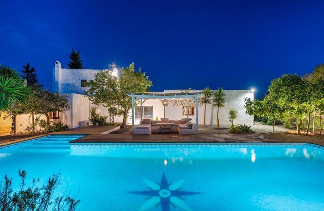 Villa 5906. Peaceful option in Ibiza