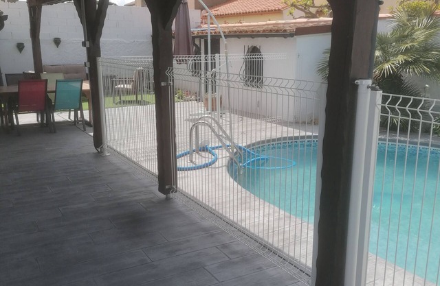 Villa 8 Couchages Avec Piscine à 10 mn à Pied de la Plage