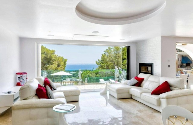 Villa above Marina Puerto Portals