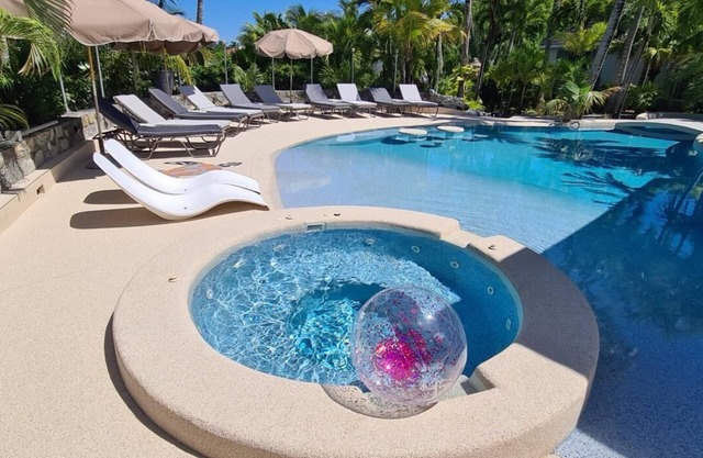 Villa Adam & Eve – Luxury & Serenity in Saint Martin -Orient baie- 8to 16 guest