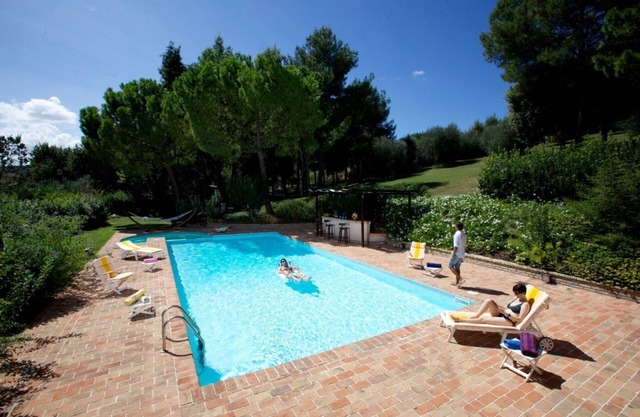 Villa Adele - Senigallia, beautiful villa with pool and garden
