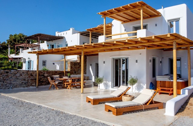 VILLA AGAPITOS