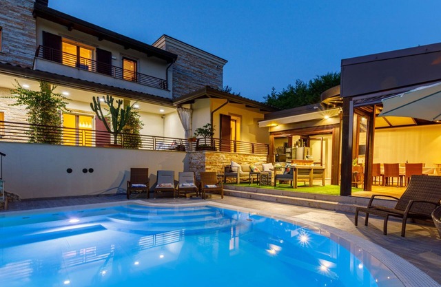 Villa Alais 8, Emma Villas