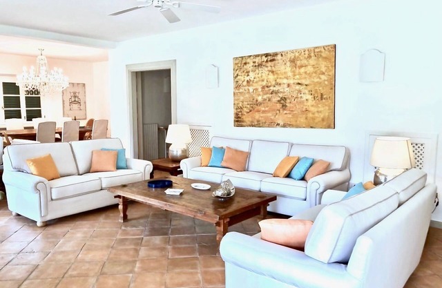 VILLA ALBA CHIARA - Six Bedroom Villa, Sleeps 12