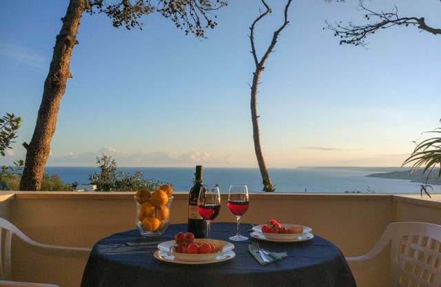 VILLA ALDA TWO ROOMS APARTMENT - Apartment with Enchanting View