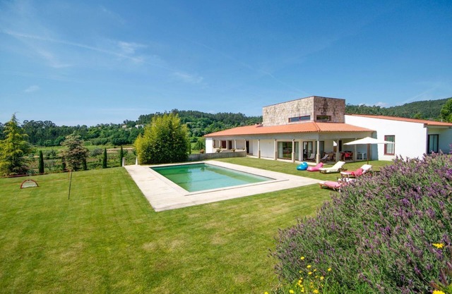 Villa Alexa - Six Bedroom Villa, Sleeps 12
