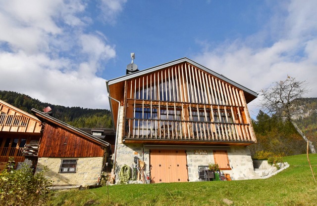 Villa Alpina Adamello Deluxe Apt