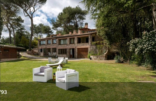 Villa 'Altavista - Perugia' with Mountain View, Private Terrace and Wi-Fi