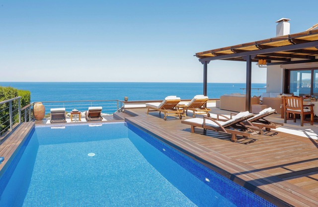 Villa Alto Mare – A Sanctuary Above the Ionian Sea