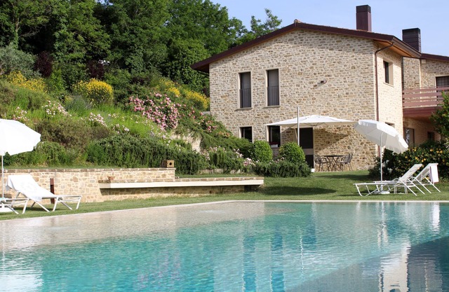 Villa "Amazing Assisi" with Private Pool, Private Terrace & Wi-Fi