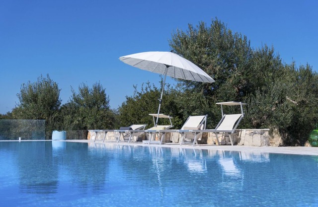 Villa Amedeo - Four Bedroom Villa, Sleeps 8