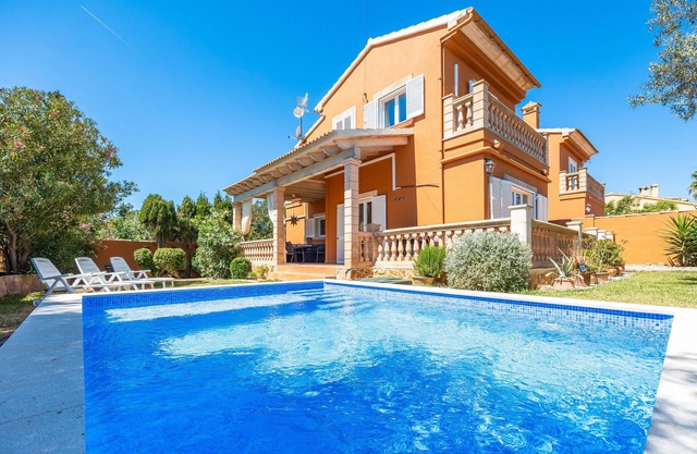 Villa 'Amelia Cerca De Cala Pi' with Private Terrace, Wi-Fi and Air Conditioning