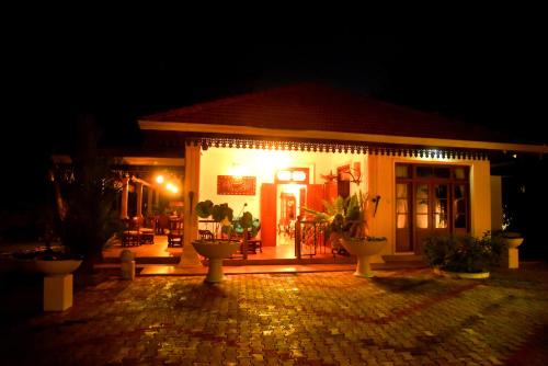 Villa Amouage