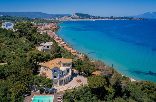 Villa Anapnoi with private pool