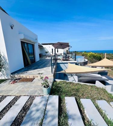 Villa ANAYA