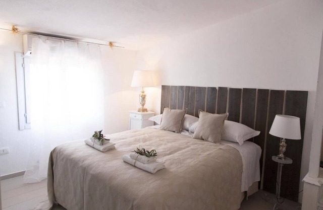 Villa Angela | Double room in a Villa with pool