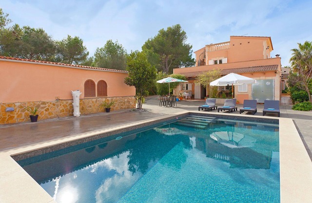 Villa Angela - with private swimming pool